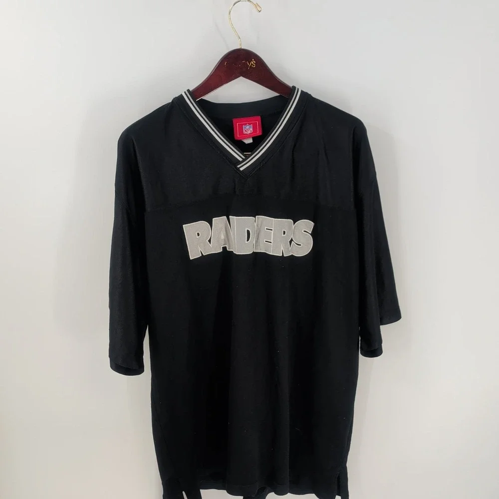 VTG Y2K Los Angeles Raiders Football NFL Castrol Mens Black V-Neck Jersey‎ Sz L